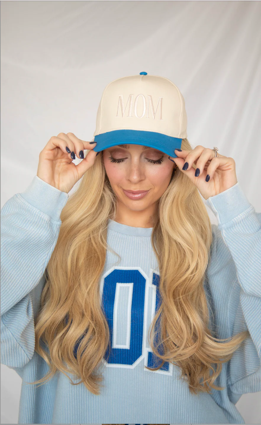 friday + saturday: mom trucker - blue - Image 2